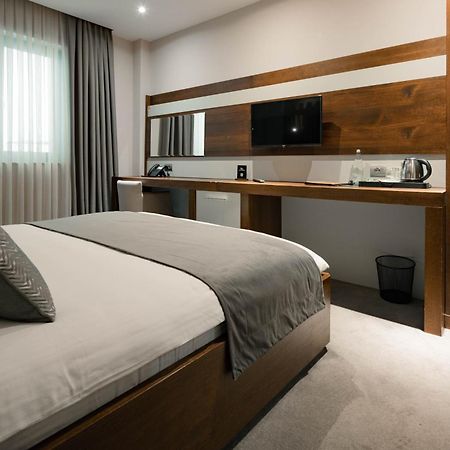 Hotel Prishtina Pristina Esterno foto